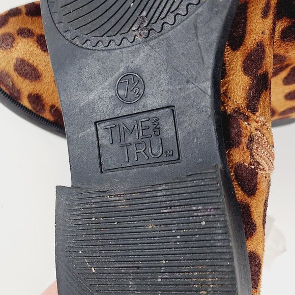 Time & True Women's Short Boots Leopard Design Like New Condition Size 7 1/2 - Picture 7 of 7